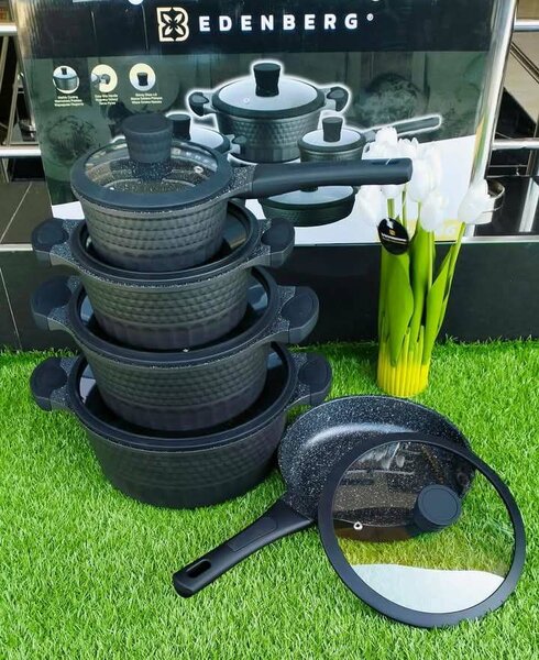 Cooking Pot with Frying Pan