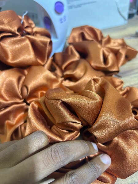 Scrunchies en tissu(chouchou)