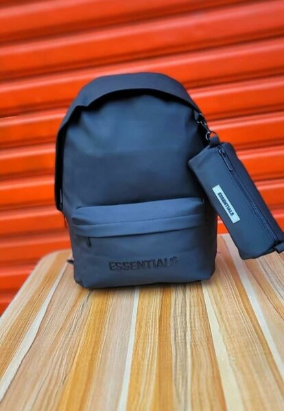 Sac à dos Essentials