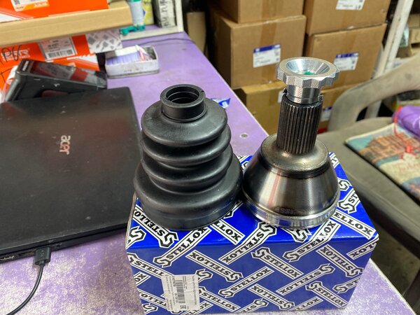 Гранаты на авто ; Ауди вольксваген Шкода