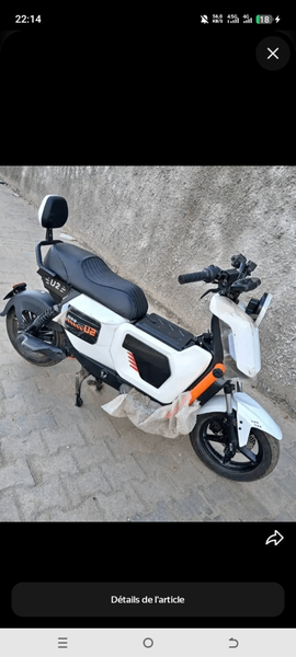 Scooter électrique pliable XMAX