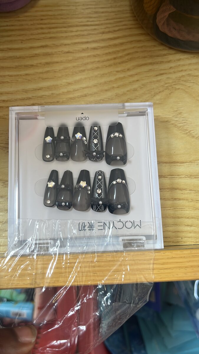 Mocyne Faux Ongles Élégants