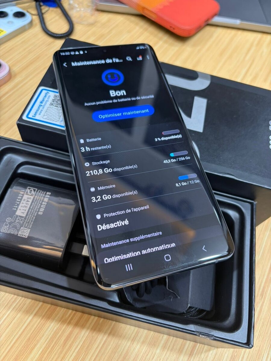 S20+ état 10/10 disponible