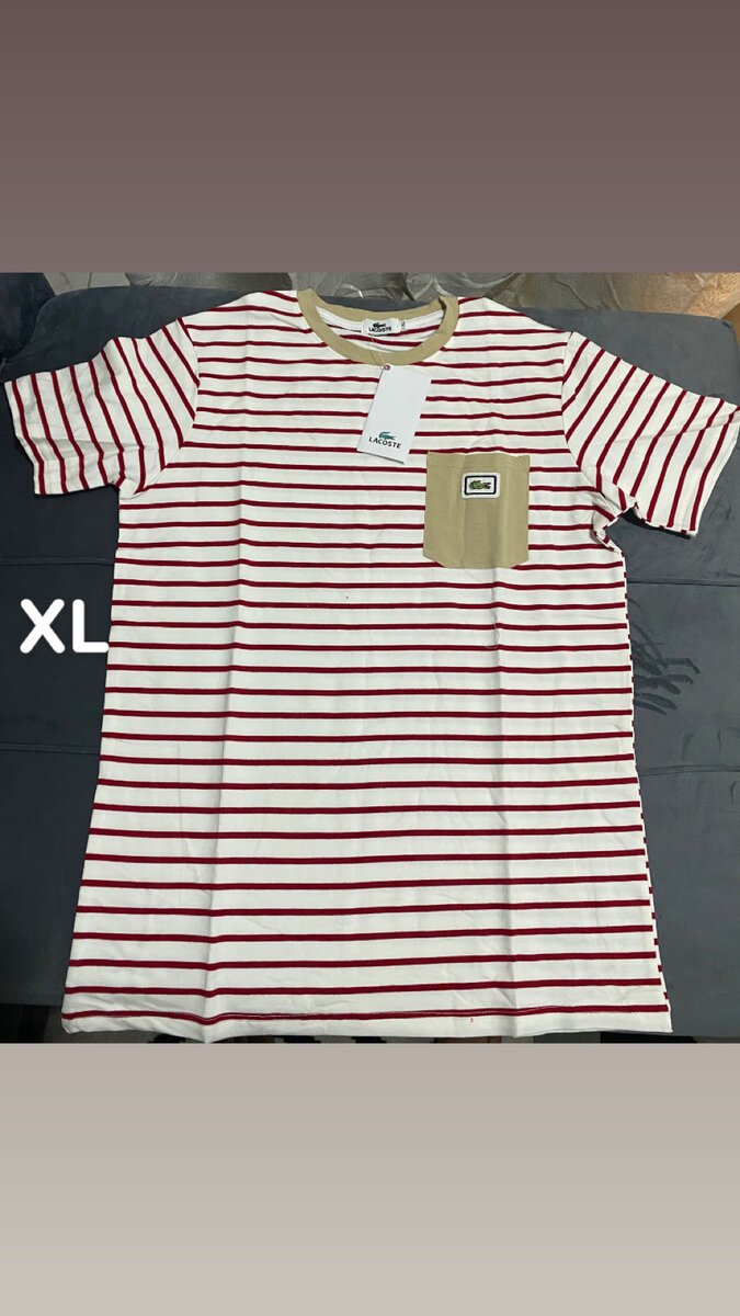 T-shirt rayé à poche homme