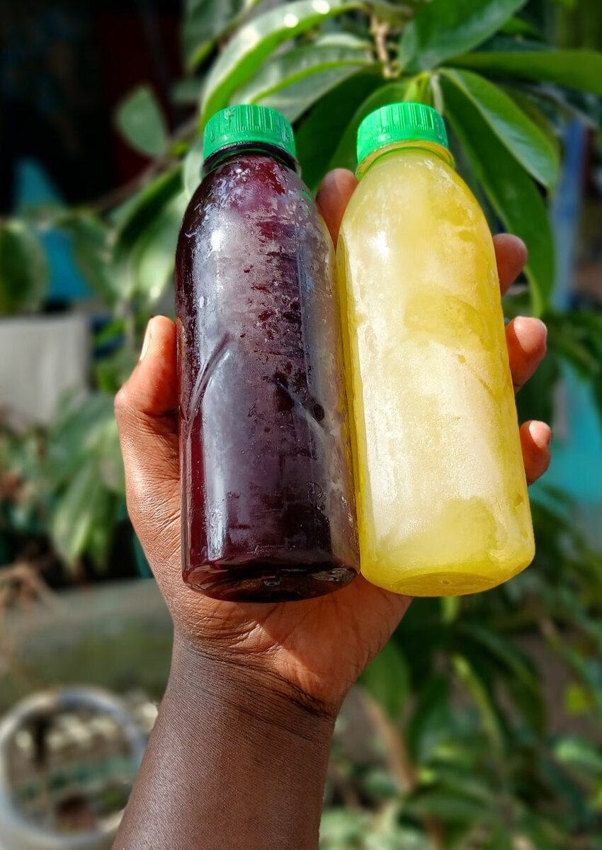 Jus d'ananas et bissap