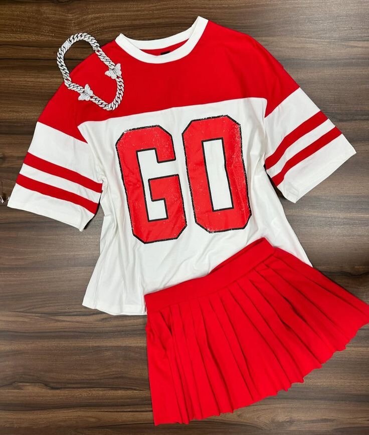 Ensemble T-shirt et jupe pour femme