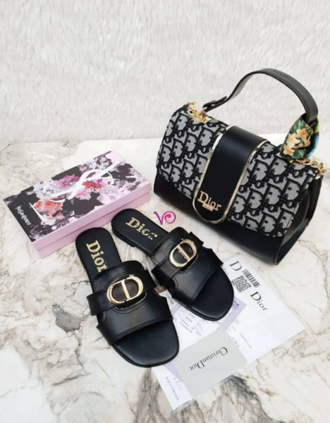 Ensemble sac et sandales Dior