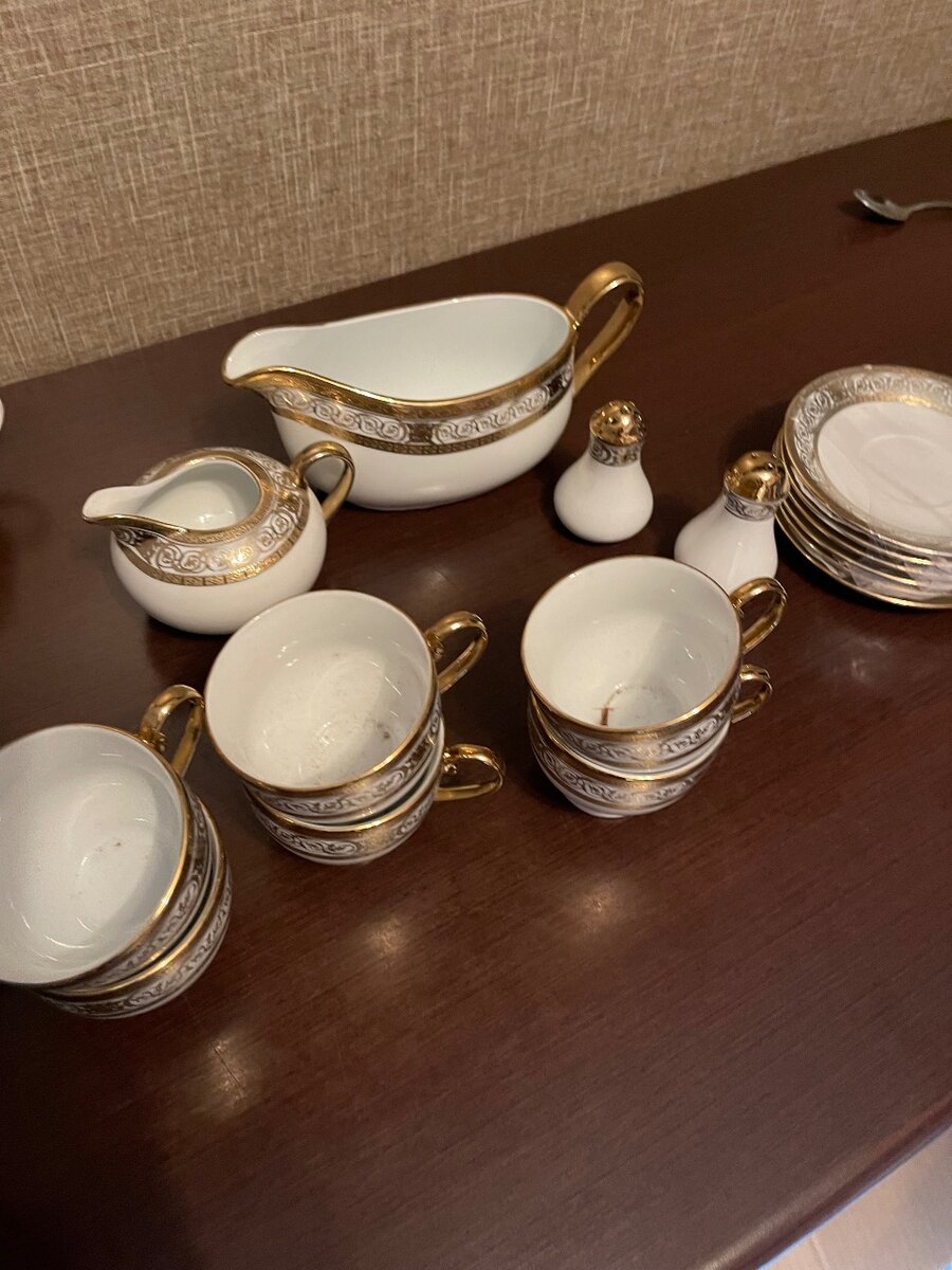 Фарфоровая посуда