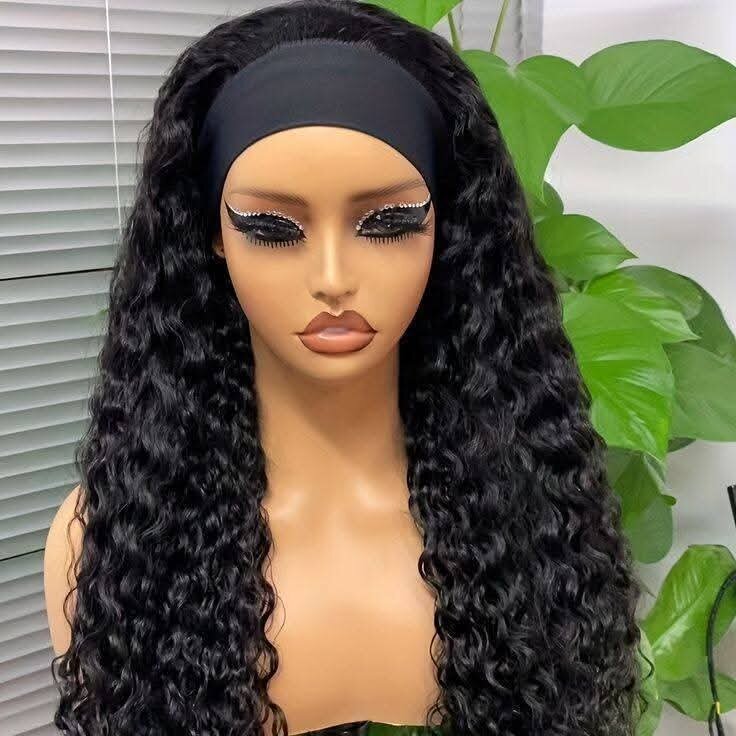 Perruques colorées en dentelle