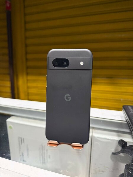Google pixels 8A 128gb 8Ram