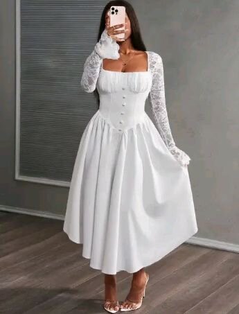 Robe blanche élégante pour femmes
