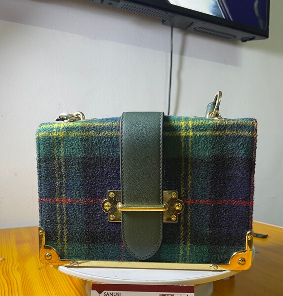 Sac à main en tweed vert