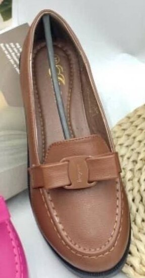 belles chaussures pour femmes