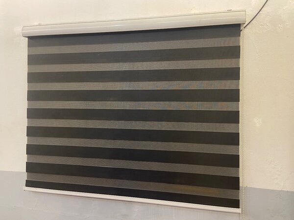 First class window, zebra blinds, black color