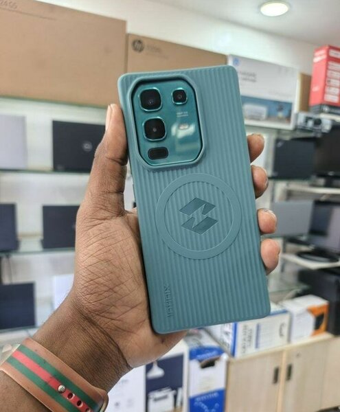 Étui pour téléphone en silicone