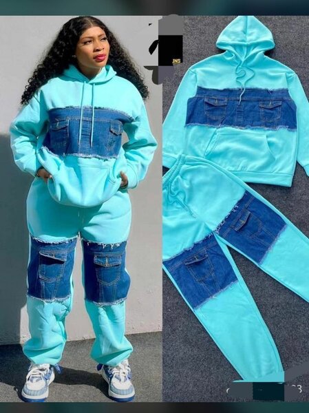 Sweat à capuche en denim