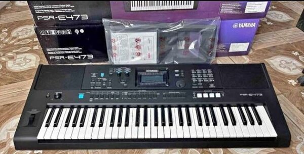 Piano E473 Yamaha
