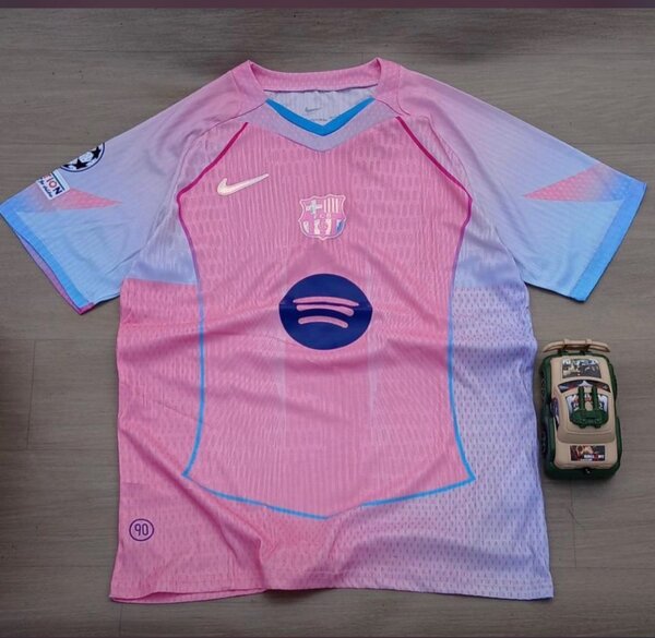 Maillots rose du Barca