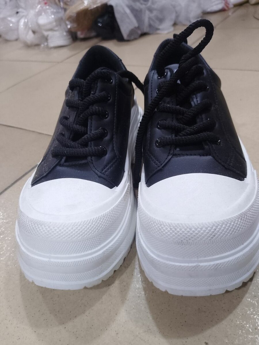 Baskets plateformes noires