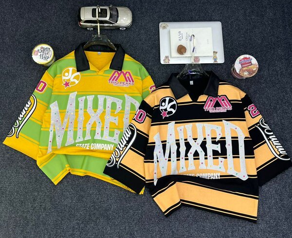 Chemises graphiques unisexes