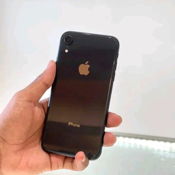 iPhone XR Noir Débloqué