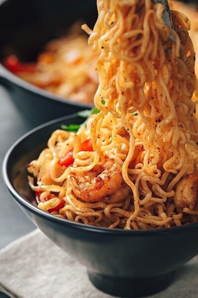 Nouilles aux Crevettes Épicées