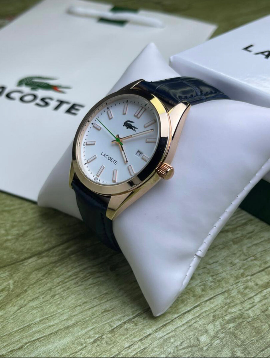 Montre homme Lacoste élégante