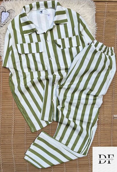 Pyjama rayé confortable