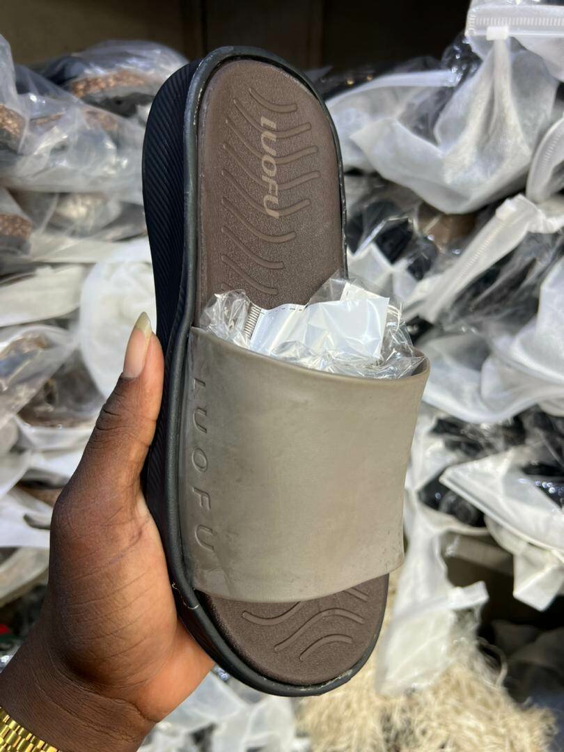 Tongs confortables unisexes