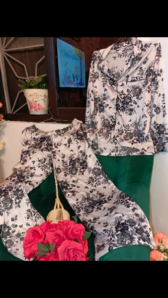 Ensemble de pyjama en soie