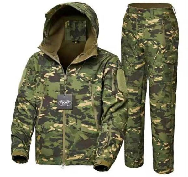 Tenue de camouflage tactique