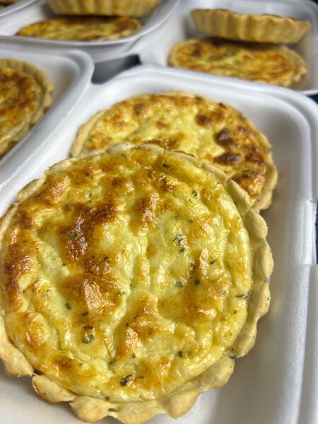 QUICHES LORRAINE ( Bœuf fumé )