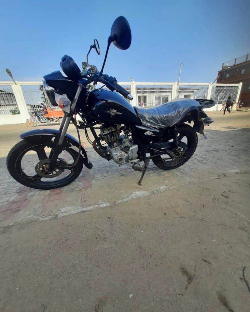 Moto Apsonic noire neuve