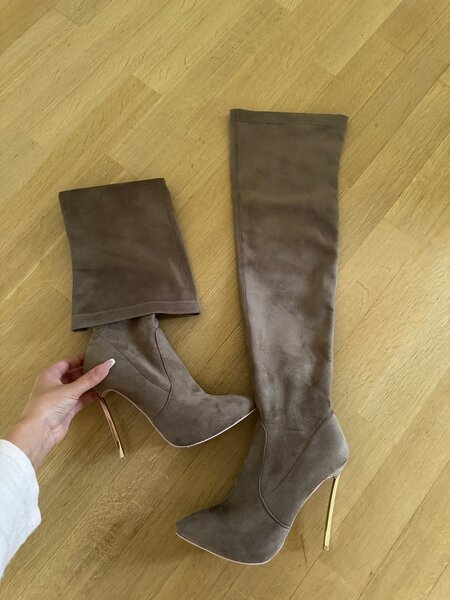 Женские сапоги