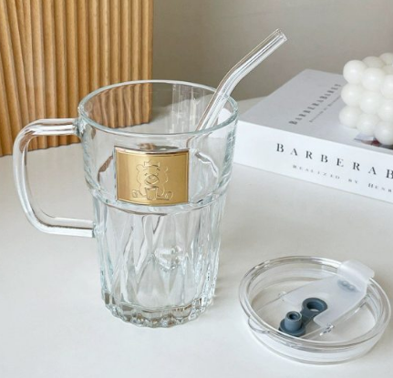 Crystal Diamond Glass Cup with Splash-Proof Lid and Reusable Glass Straw