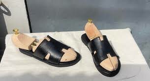 Sandales en cuir homme élégantes