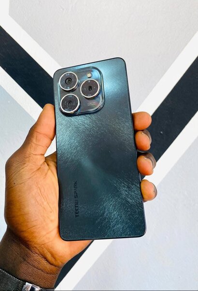 Téléphone portable Infinix Note 30 Pro