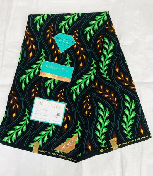 Perfect chitenge plug