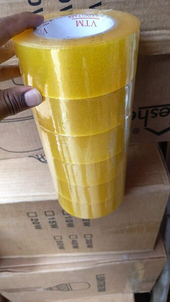 Ruban adhésif transparent