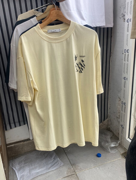 T-shirt graphique unisexe