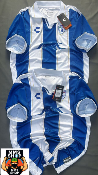 Maillot de football bleu-blanc