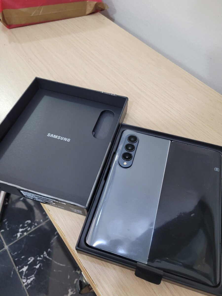 Samsung Galaxy Z Fold4