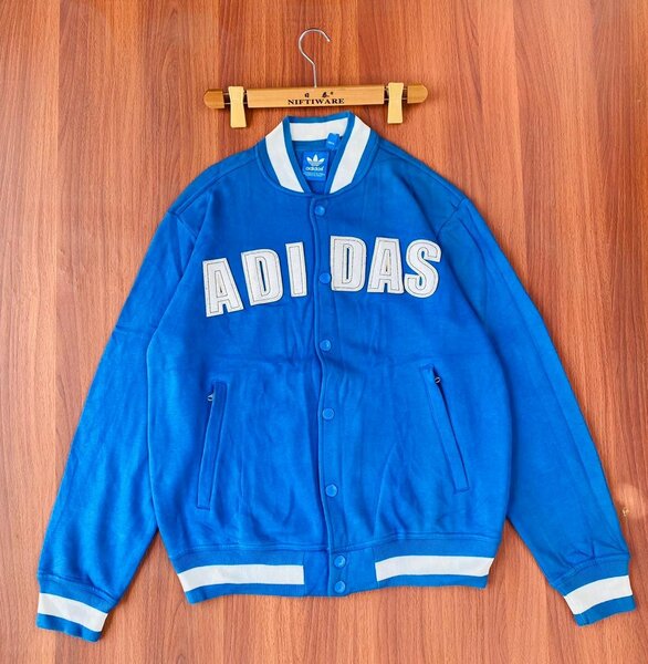 Sweatshirts and tshirts