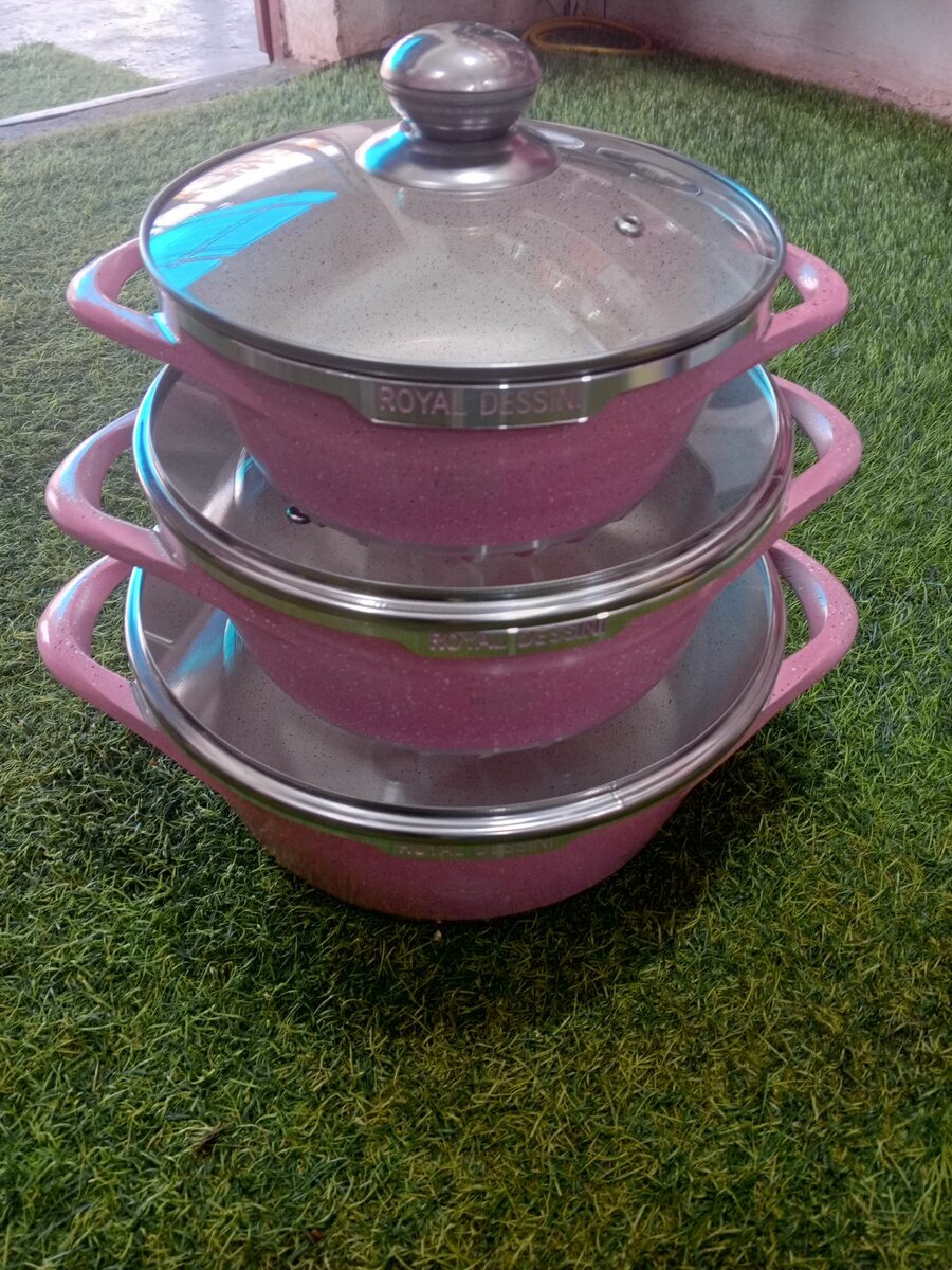 Die cast cookware 3 sets