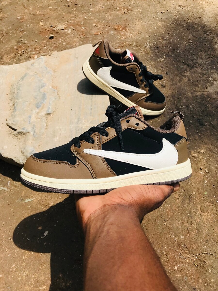 Jordan 1 cactus jack
