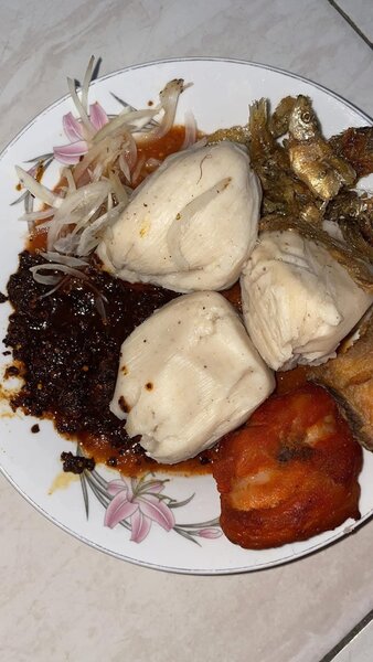 Assiette de  , Dokounou