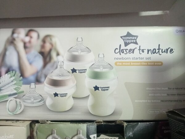 Tommee Tippee feeding bottles