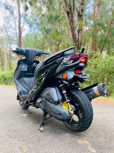 Scooter élégant et moderne