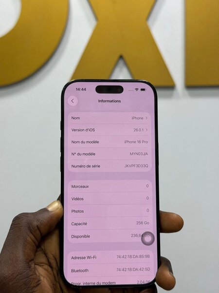 iPhone 16 Pro 256GB Noir