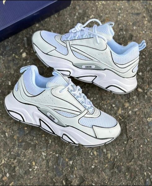 Baskets de sport Dior blanches